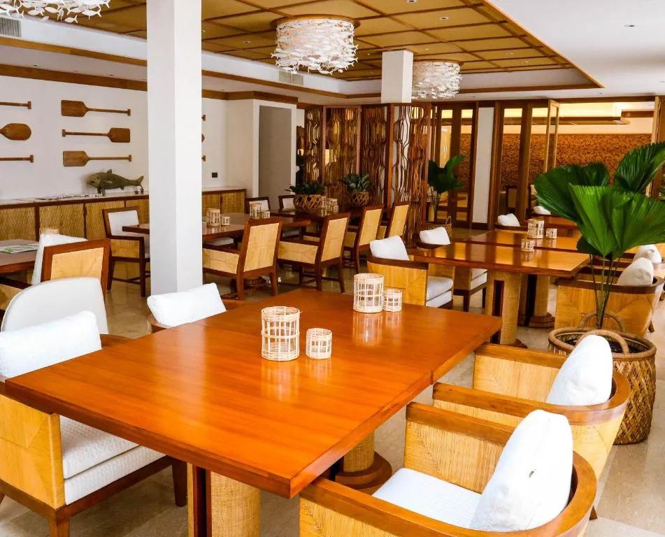 BoomBastic Chapters Seychelles - Club Room with Mountain View