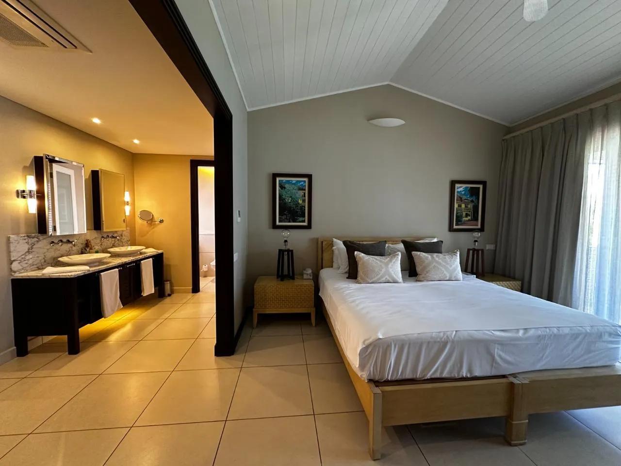 BoomBastic Chapters Seychelles - 5-Bedroom Villa