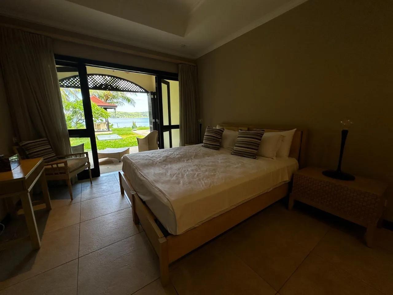 BoomBastic Chapters Seychelles - 5-Bedroom Villa
