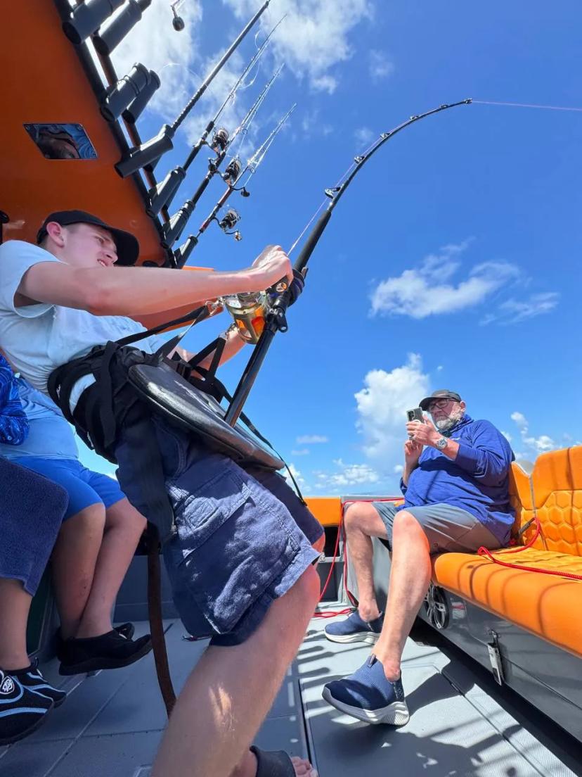 BoomBastic Chapters Seychelles - Incredible Fishing Achievements with Guests from the UK and Bahrain
