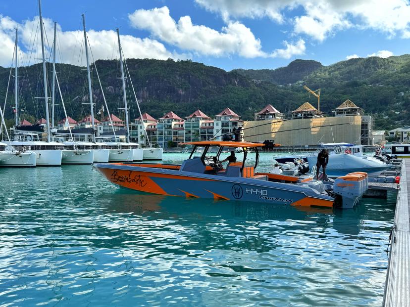 BoomBastic Chapters Seychelles - TOURS