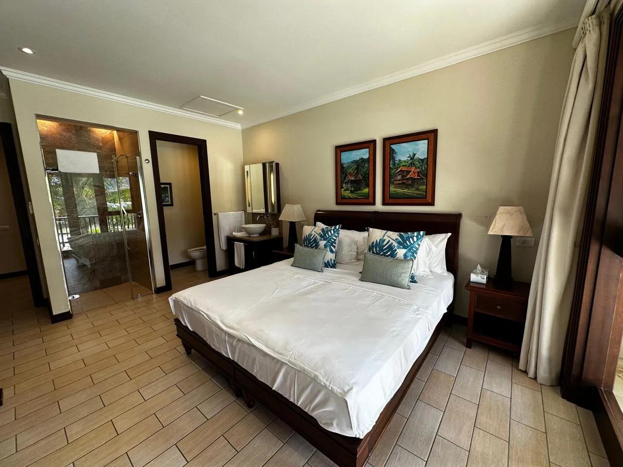 BoomBastic Chapters Seychelles - 3-Bedroom Villa