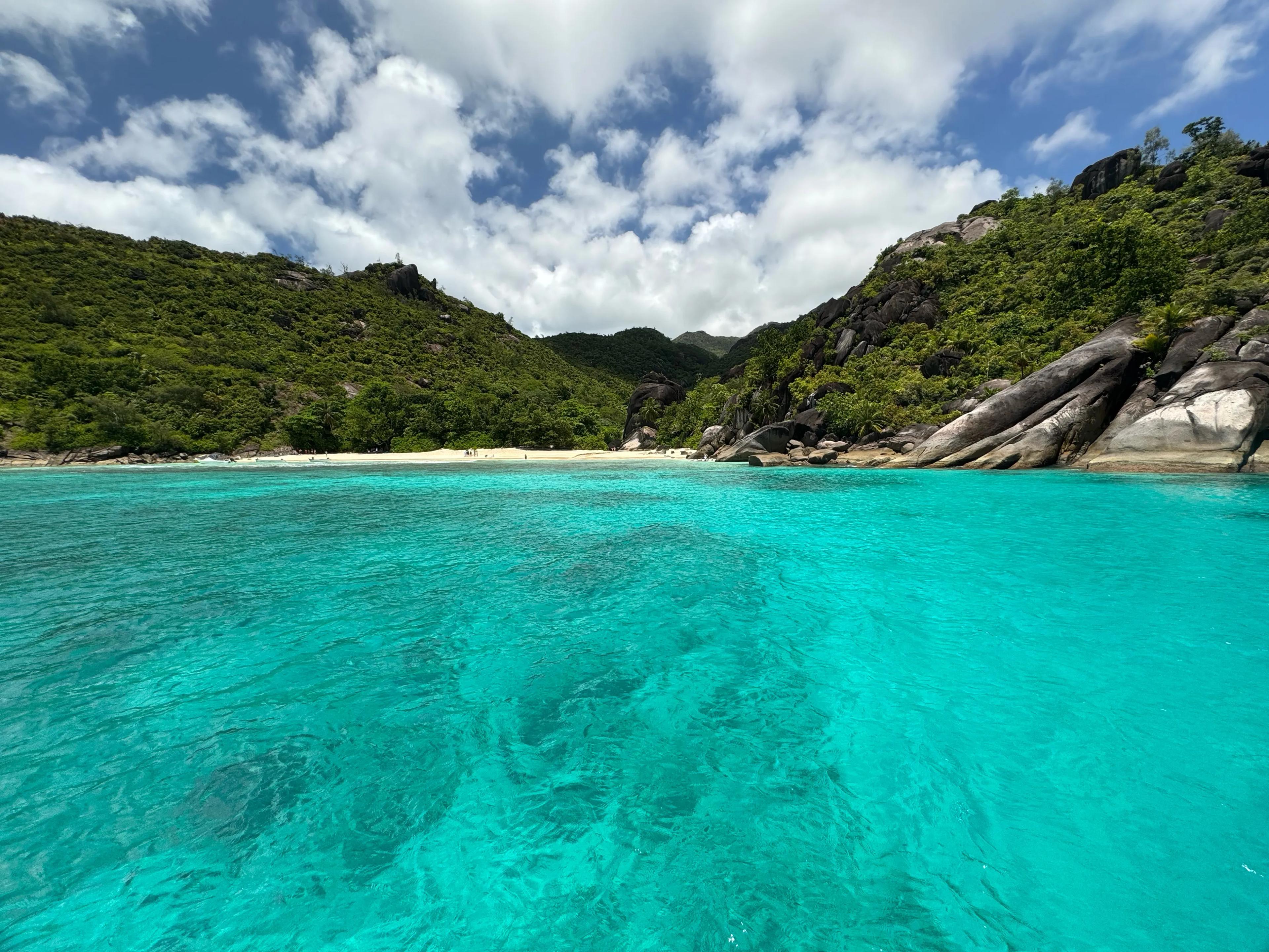 BoomBastic Chapters Seychelles - Croisières