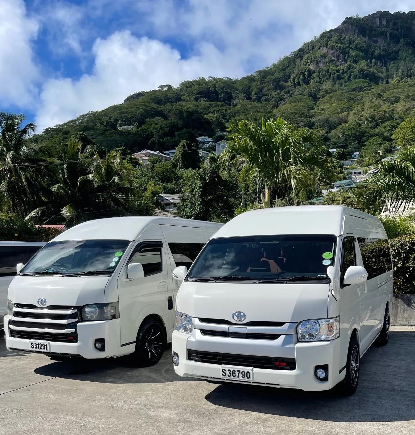 BoomBastic Chapters Seychelles - Ground transfers on Mahe