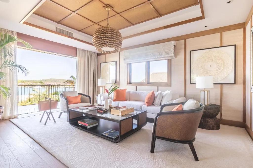 BoomBastic Chapters Seychelles - Club Room with Mountain View
