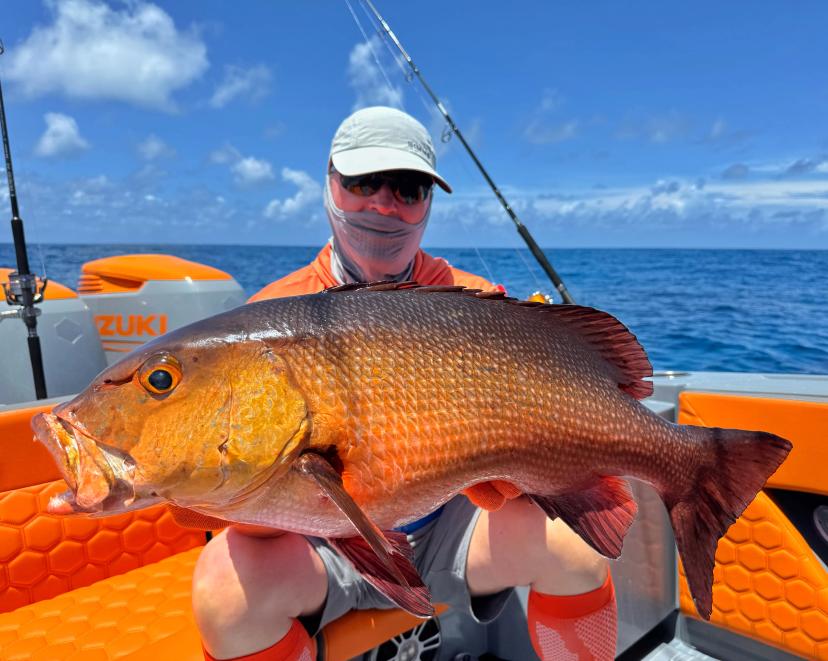 BoomBastic Chapters Seychelles - Aventures de Pêche au-Delà de l'Horizon