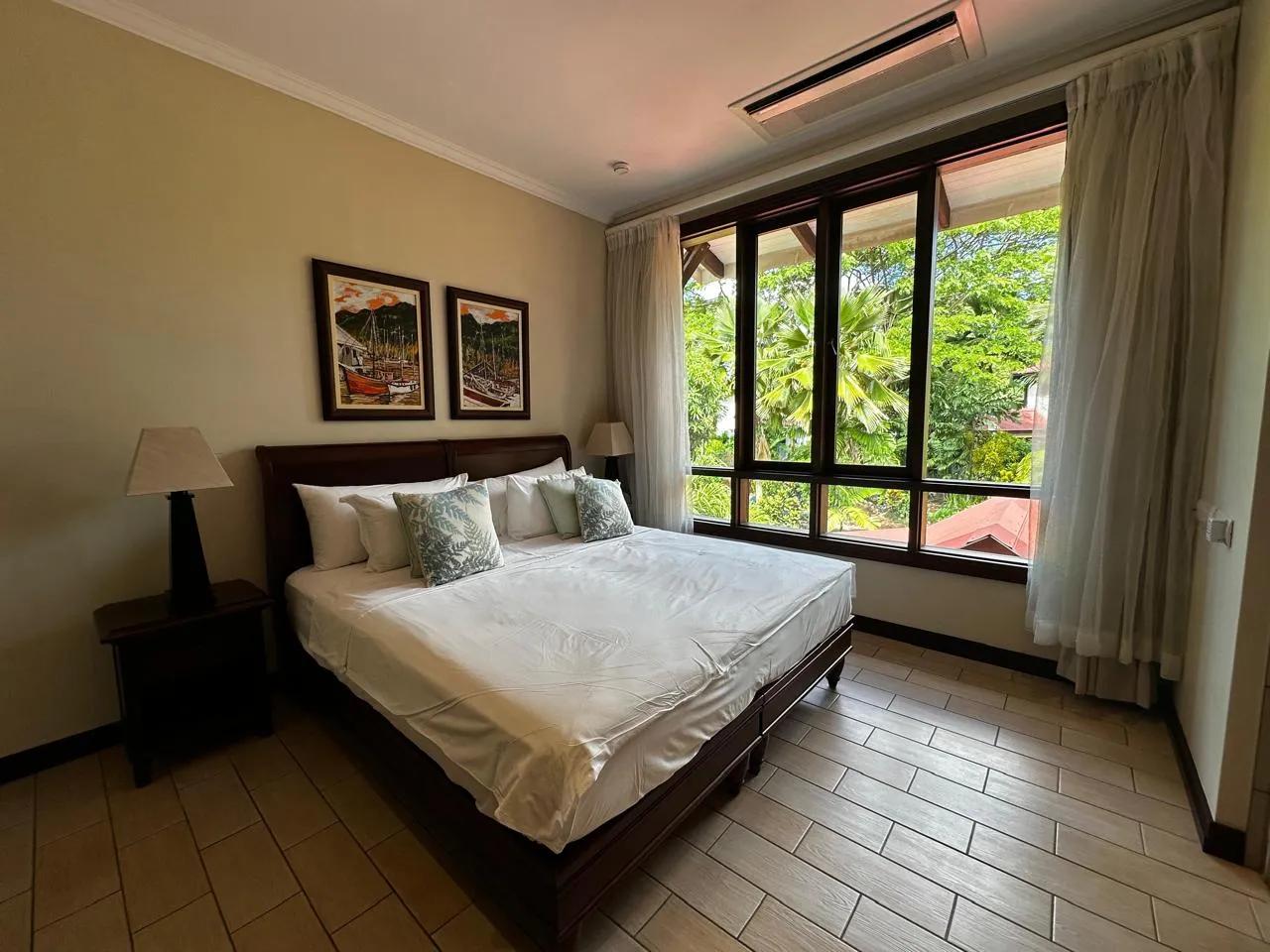 BoomBastic Chapters Seychelles - 3-Bedroom Villa