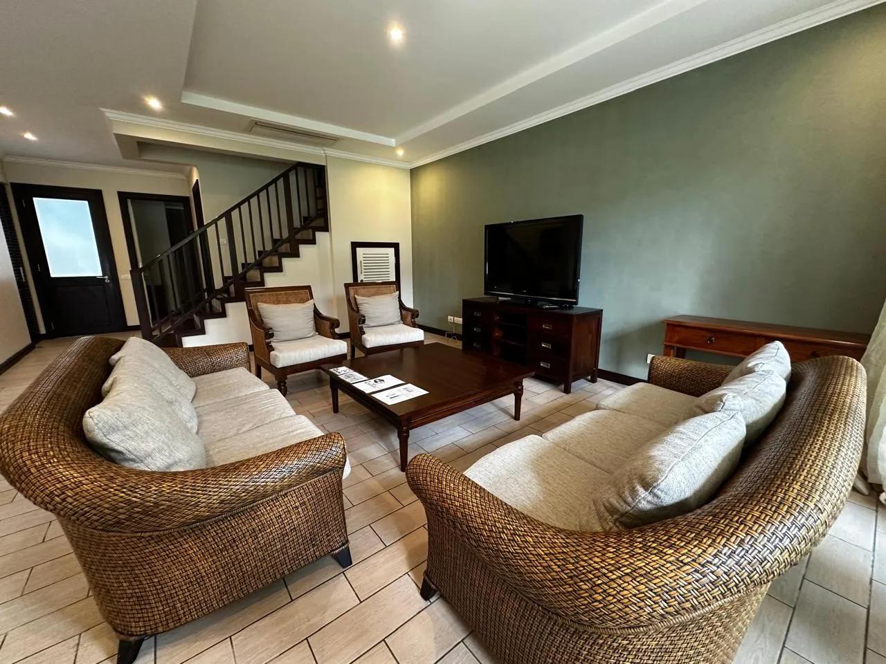 BoomBastic Chapters Seychelles - 3-Bedroom Villa