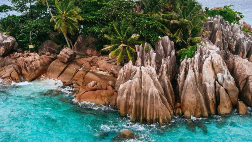 BoomBastic Chapters Seychelles - دليل