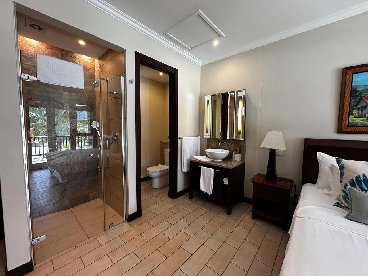 BoomBastic Chapters Seychelles - 3-Bedroom Villa