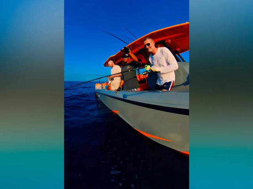 BoomBastic Chapters Seychelles - Island-hopping cruise in Seychelles: Praslin, Curieuse and La Digue in one day
