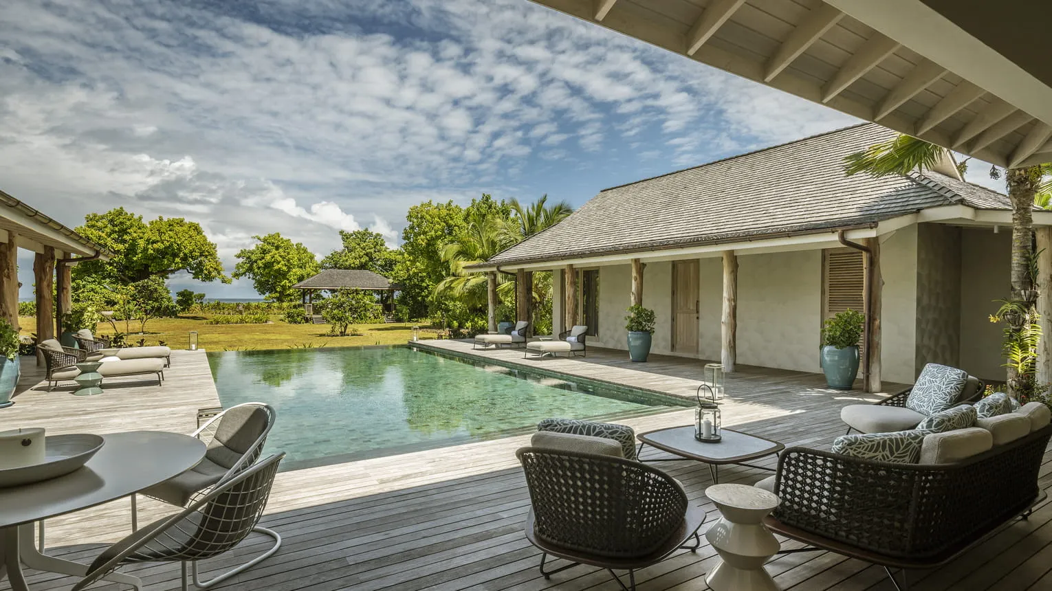 Four Seasons Desroches Island 5 .jpg